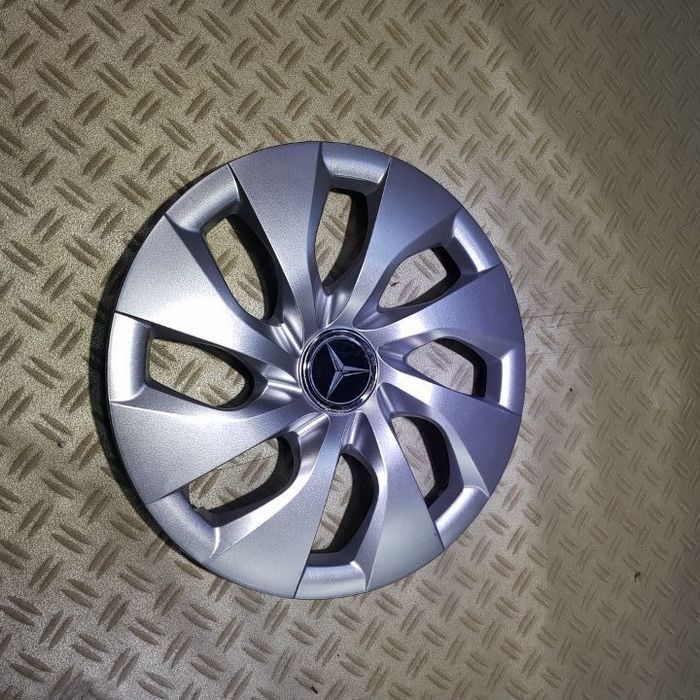 capace roti mercedes r16  la set de 4 buc,capace janata aliaj,embleme
