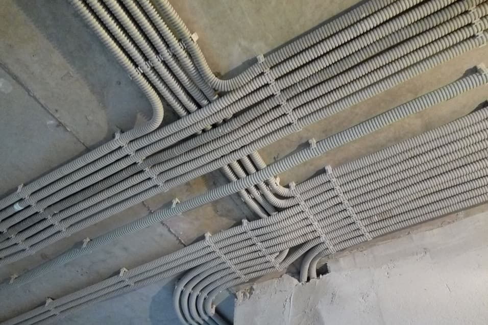 Установка зарядки для электромобиля  Электрик все виды работ тп завод