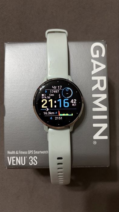 Часы Garmin venu 3
