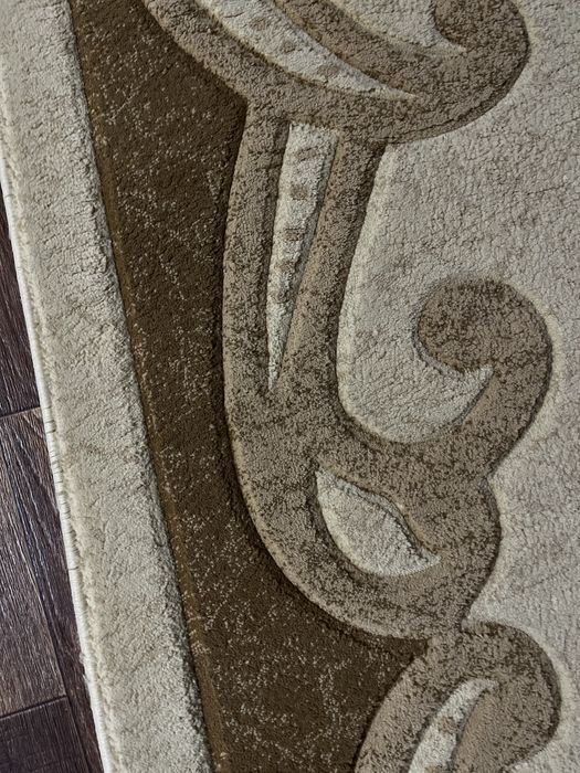 Продам ковер 40000тг