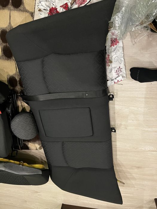 Mercedes W203  салон