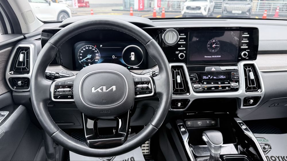 Kia Sorento 2.5 7 местный