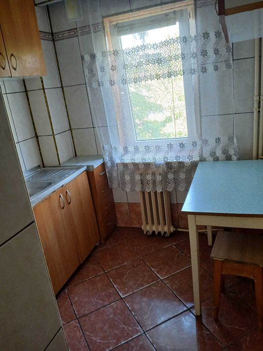 Închiriez apartament 2 camere Trivale Pitesti