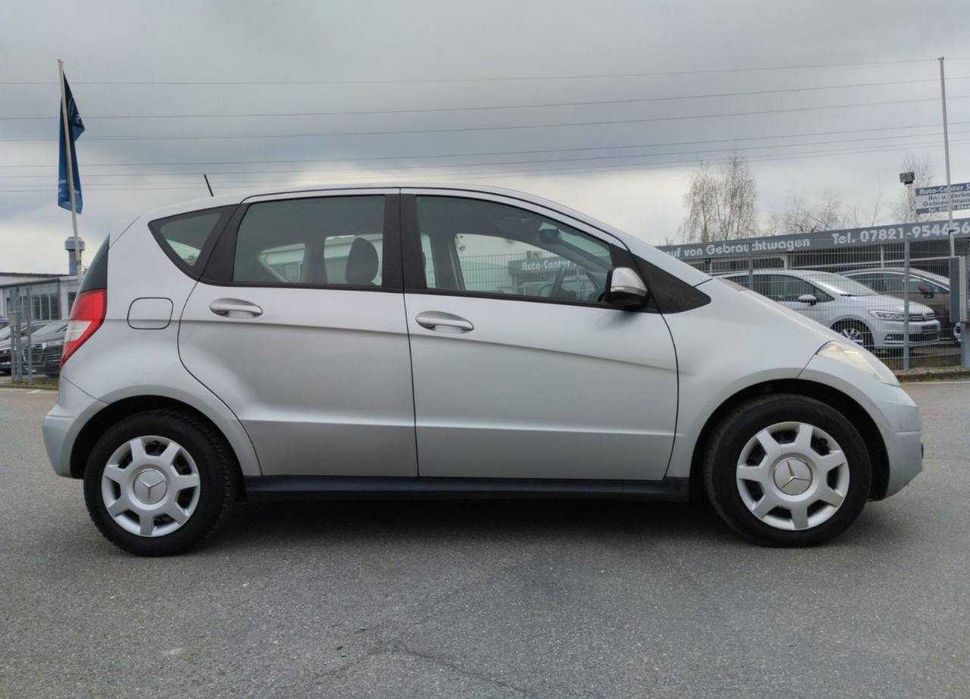 Mercedes-Benz A180 на части