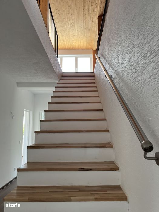 SUPER OFERTA : Casa de vanzare P+1+M Gilau Vest