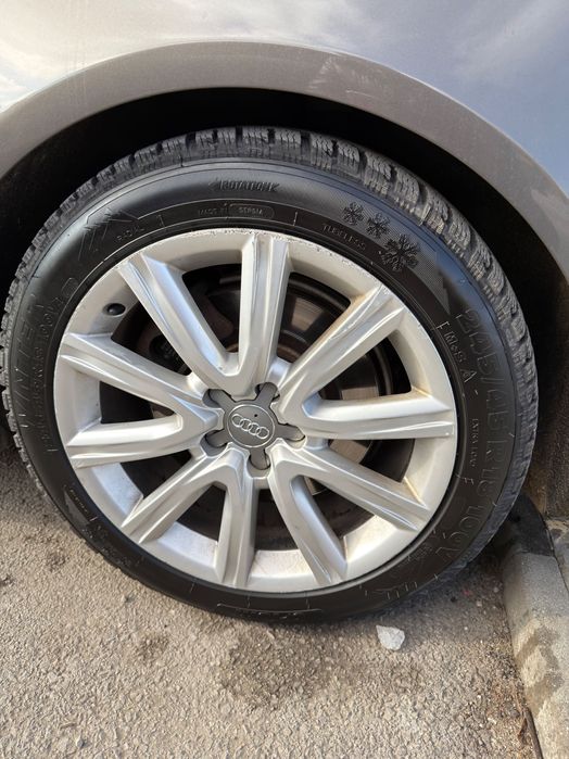 Оригинални джанти на ауди 18ки с чисто нови гуми