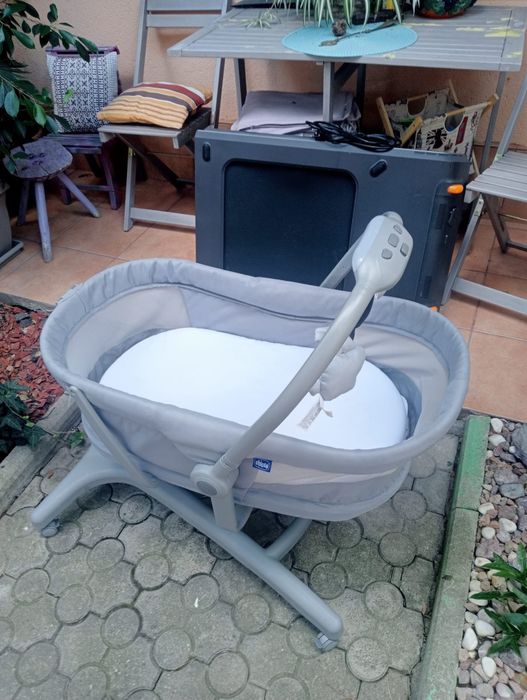 Chicco Baby Hug.Cosulet multifunctional 5 in 1.Adus recent Austria