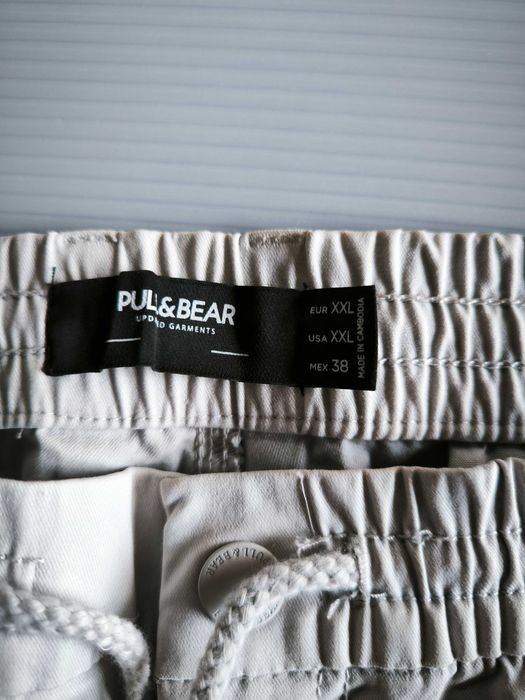 Pantaloni Pull & Bear