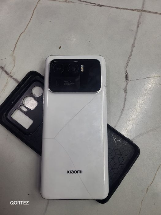 Ксяоми 11 ультро