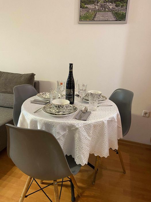 Дава се под наем Двустаен апартамент в София, Зона Б-19 - 72 кв.м за 698.19 € - Снимка #2