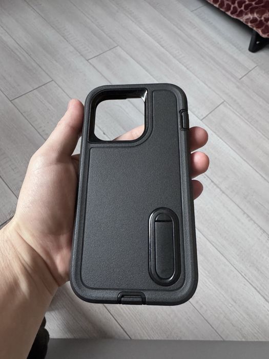 Продам чехол на Iphone 15pro 360