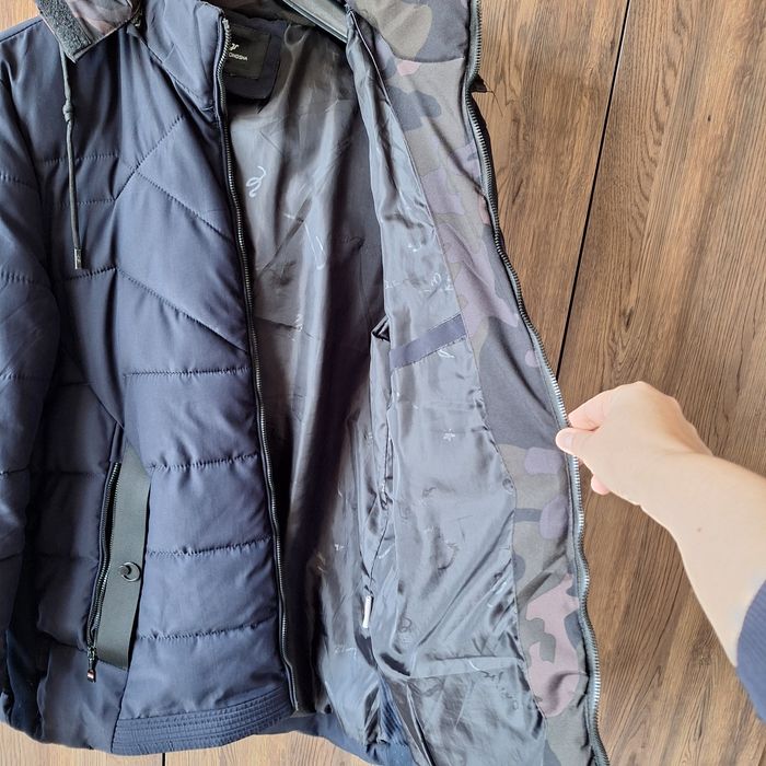 Мъжко ватирано зимно яке, синьо.