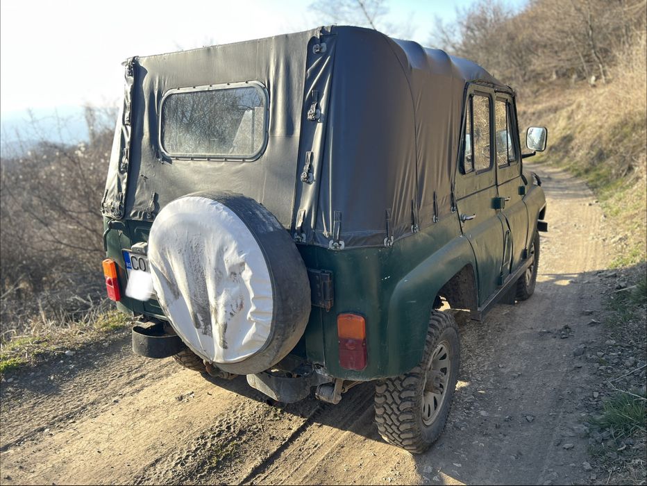 Продавам Uaz 469 2.4 Gaz
