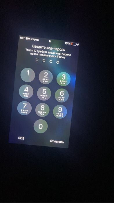 Продам айфон 5s.