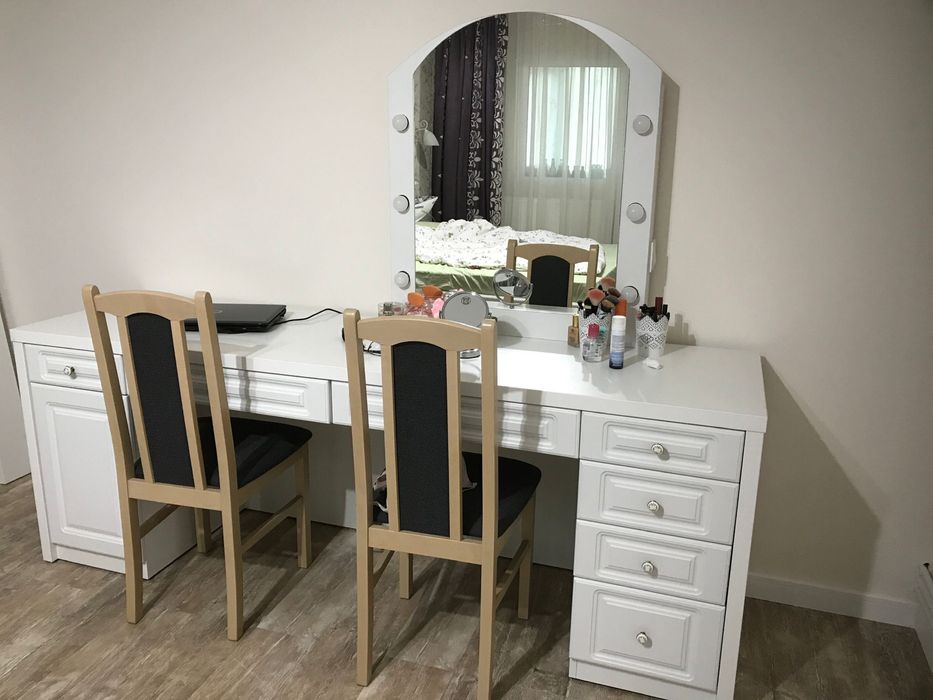 Birou mare 260 cm, MDF + blat sticla securizata, solid