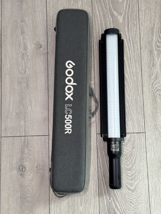 Lampă video Godox LC500R