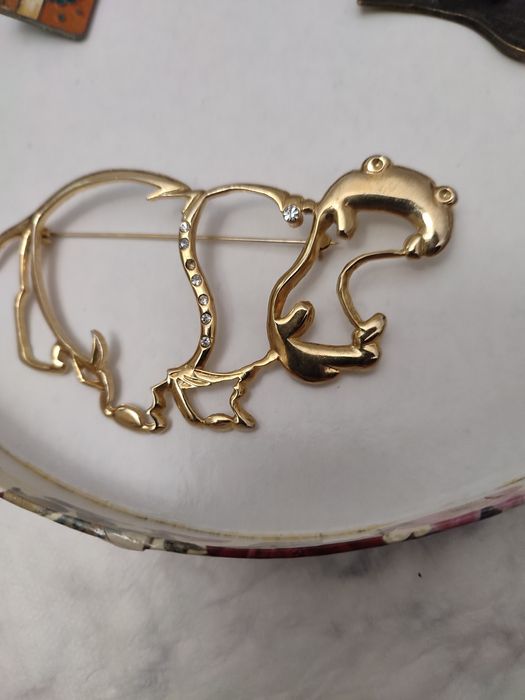 сребърна висулка лот от 3 вносни бижута едно старо колие народна но