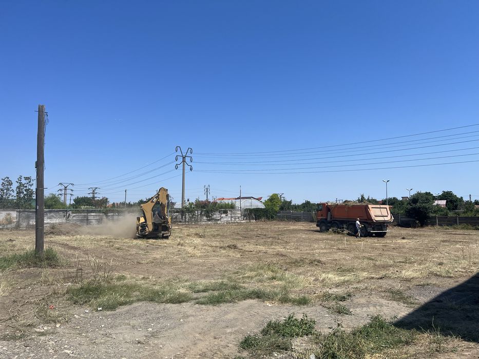 Inchiriez Excavator pe senile , Autobasculante 8x4