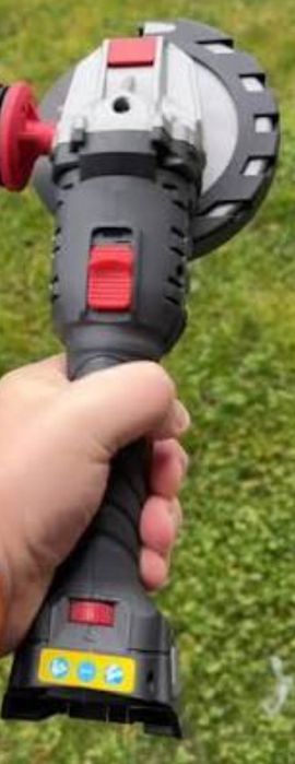 Parkside flex polidisc polizor pe baterie 20V 8A 4A 2A incarcator 20V