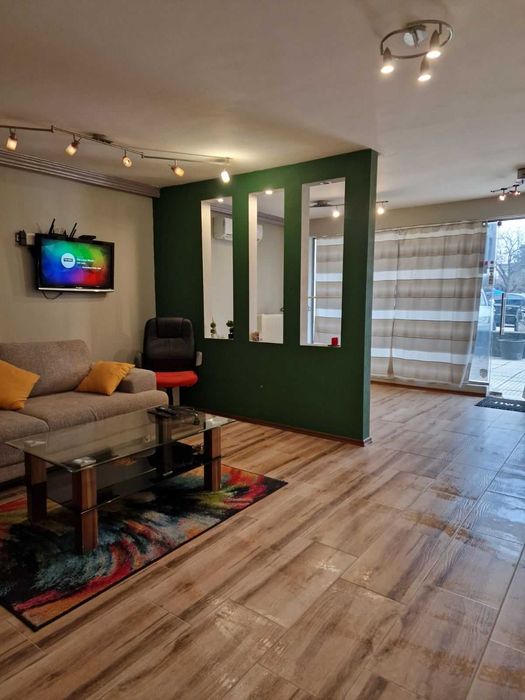 Дава се под наем Тристаен апартамент в София, Витоша - 100 кв.м за 561 € - Снимка #2