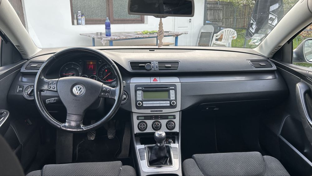 VOLKSWAGEN Passat 2005 — imagine 5