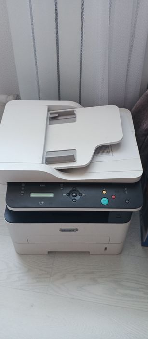 Родам Принтр три водном  Xerox B205