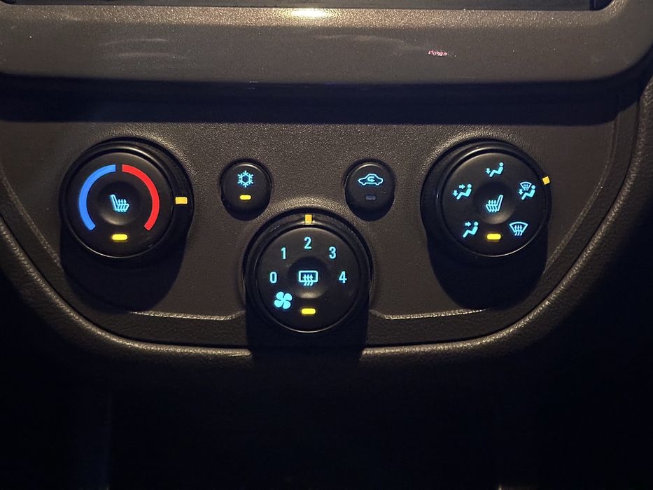 Chevrolet cobalt 2020