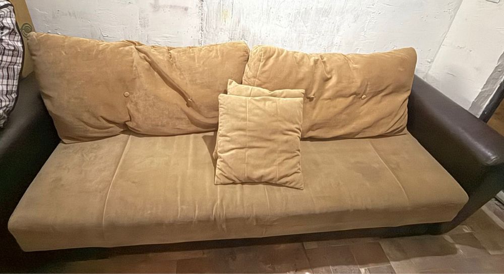 Продам диван норм состояний