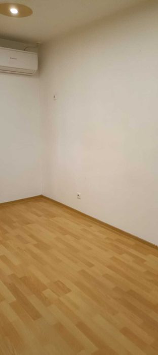Garsonieră de vânzare