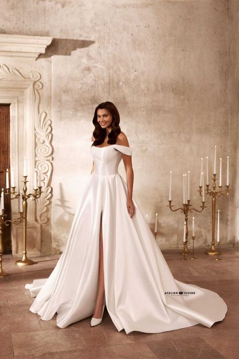 Булчинска/сватбена/бяла рокля Syntia ESMEE BRIDAL 2026