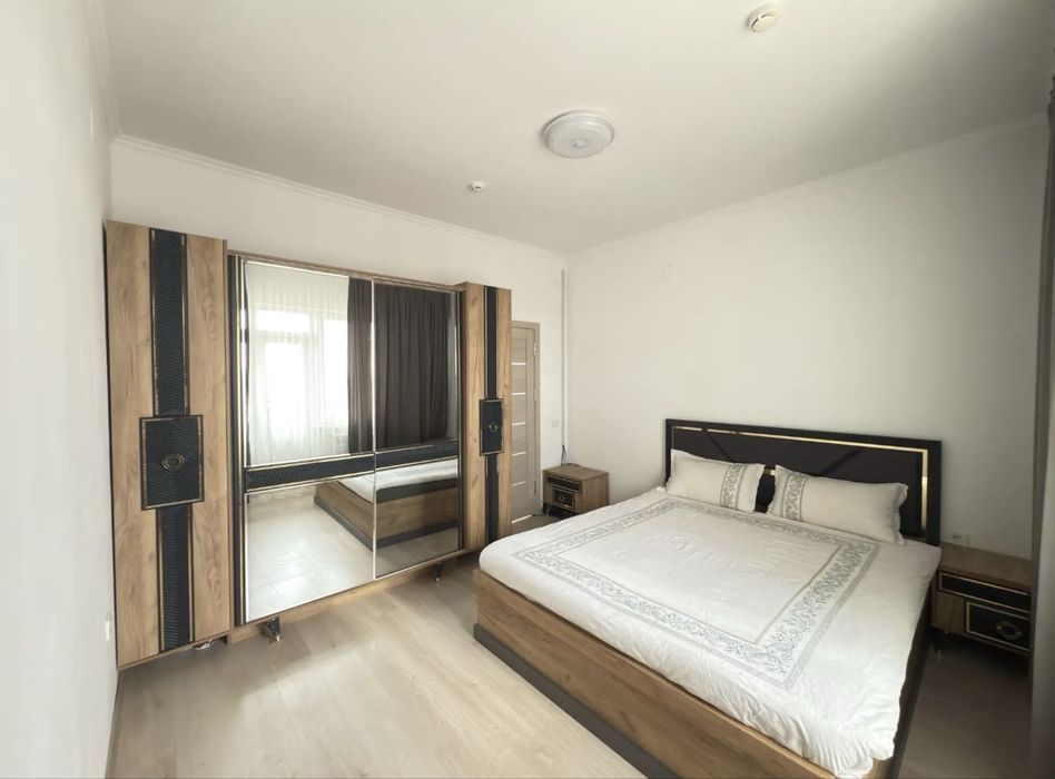 Продаётся 2-ком квартира в Чирчике рядом Рошша/Пединститут