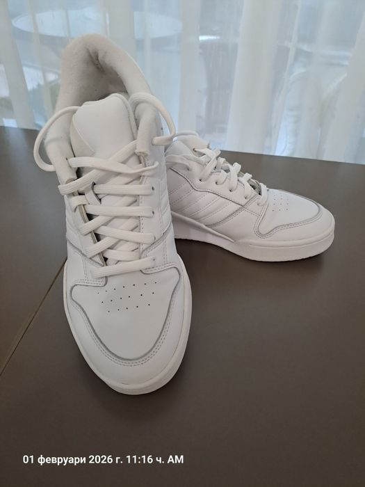 Маратонки Adidas