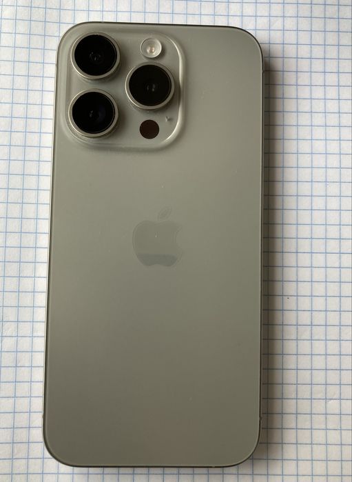 iPhone 15 pro 256gb sim+eSim