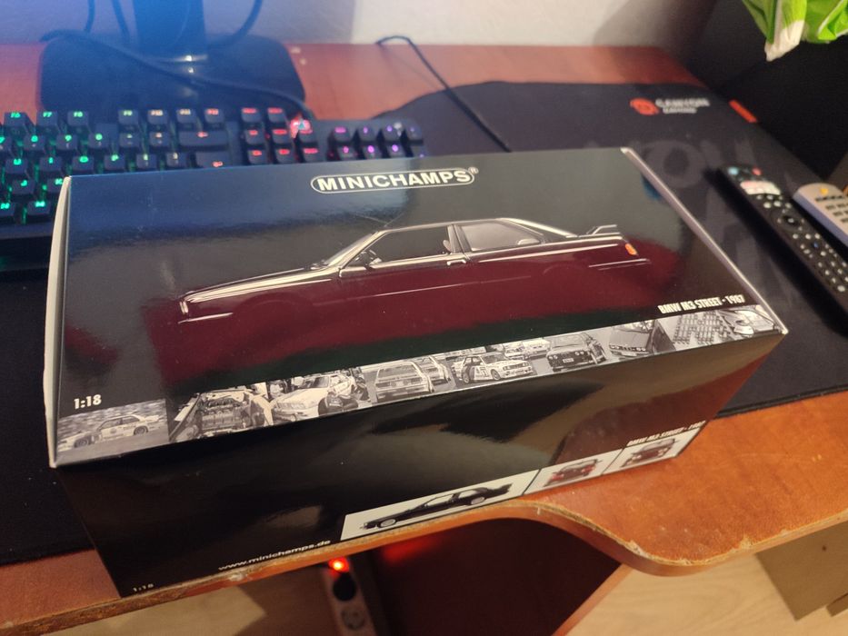 Bmw e30 m3 minichamps 1:18