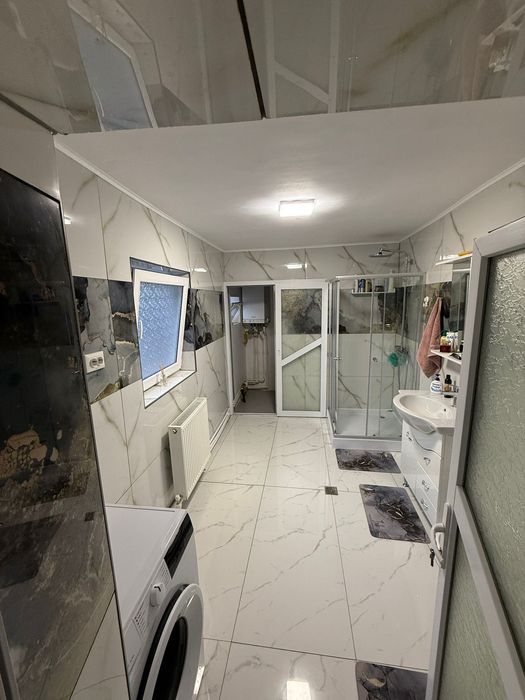 Casă modernă de vânzare – totul nou, gata pentru tine!
