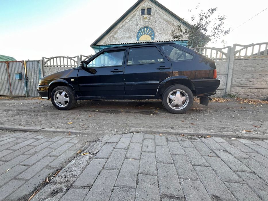 Продам ваз 2114.