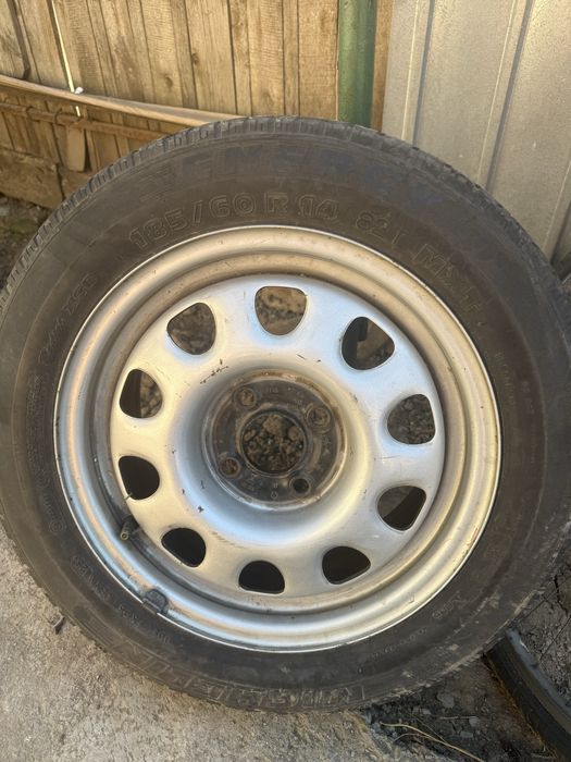 Vand Anvelopa Michelin cu Janta 185/60 R14