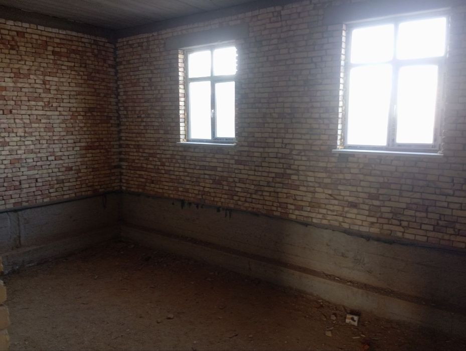 Ханторе тарепте 2 этажлы уй сатылады