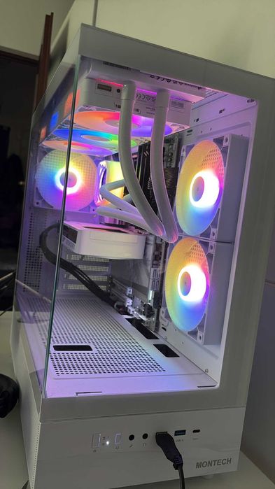 PC Gaming Ryzen 5 9600x, RTX 5060TI, 16GB RAM DDR5