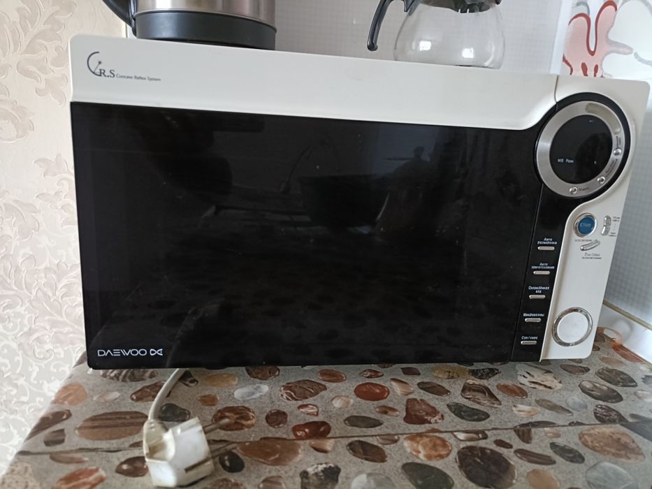 Продам телевизор