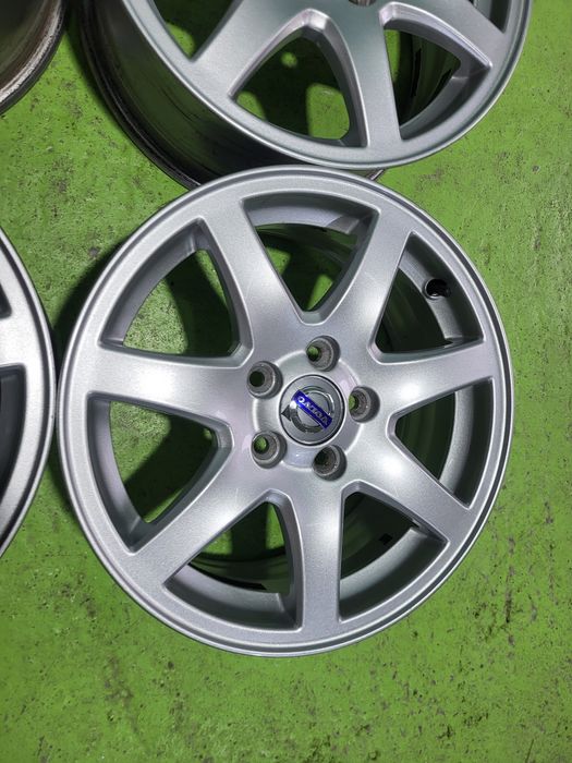 16 5x108 Volvo лети джанти 5х108 волво