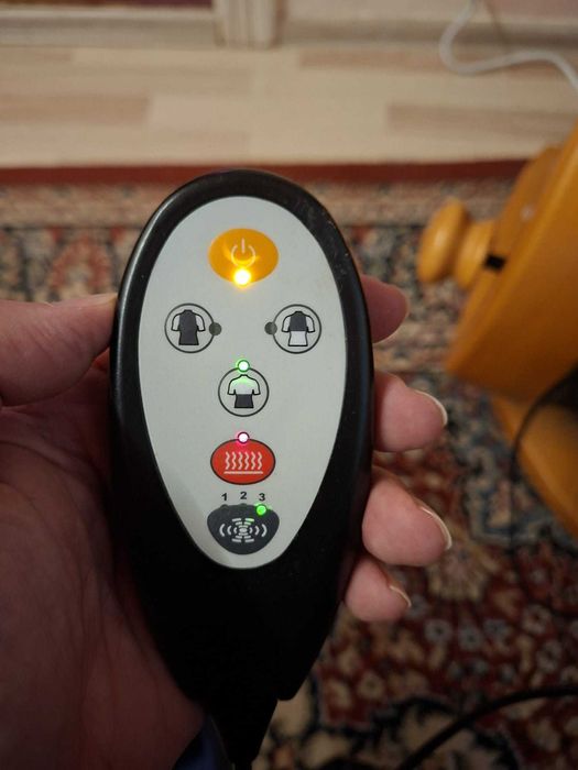 Husa scaun masaj Shiatsu Medisana MC 830 – funcționează perfect