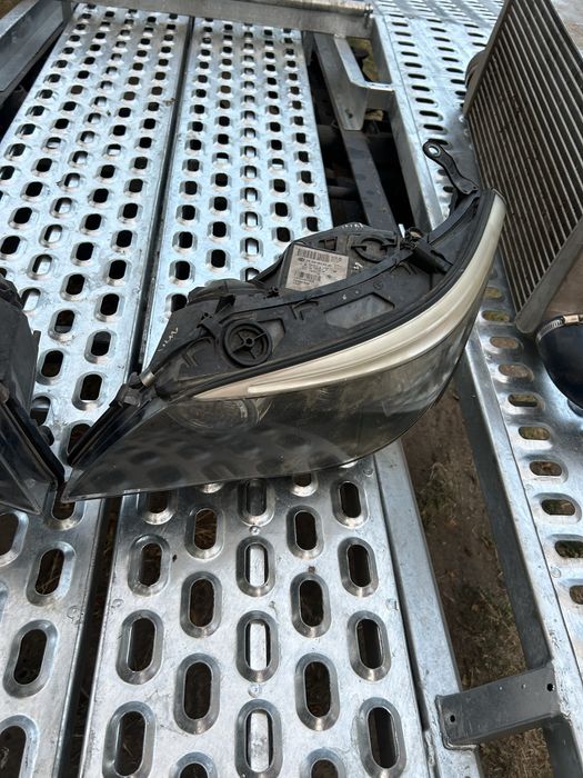 Фейс Фарове BMW E60/61 Dynamic Drive