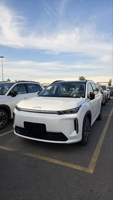Gac Aion i60 2026 disc 605km qora oq bo