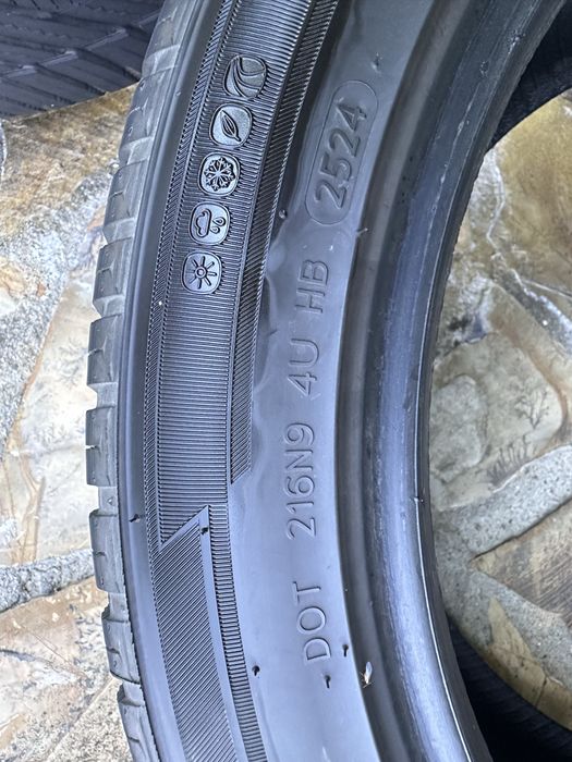 Гуми Hankook 235/45/18