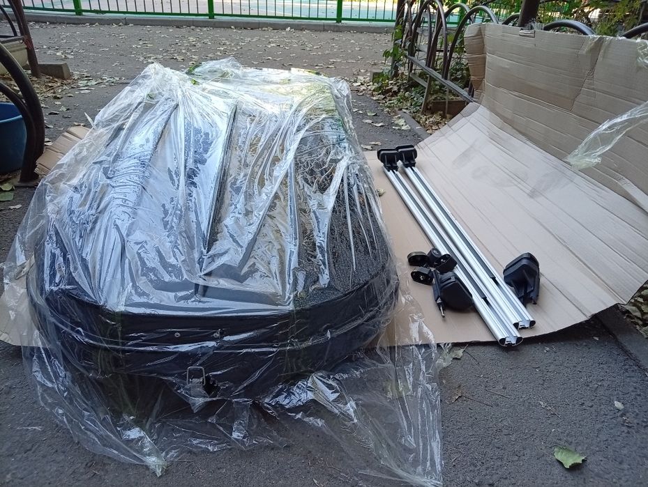 Автобокс с комплект новый
