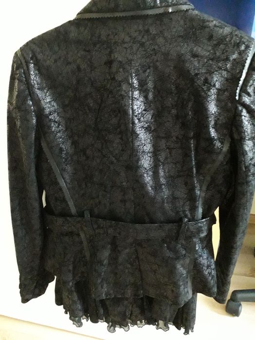 Дамски официален  костюм от 2 части