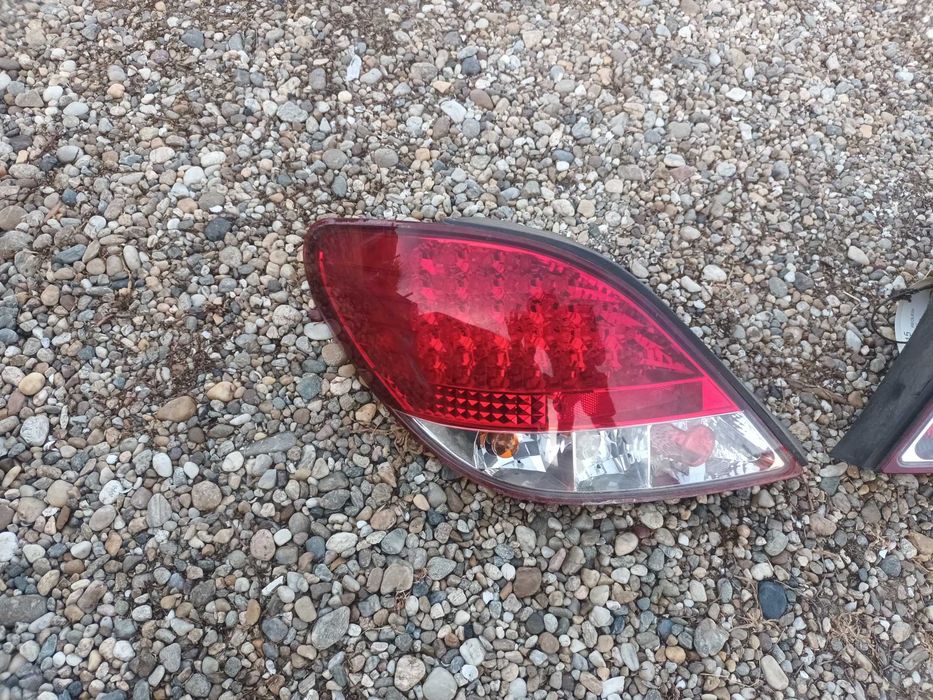 ляв и десен тунинг стоп за пежо 207 хечбек PEUGEOT 207