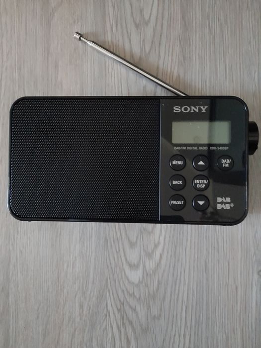 Radio Sony cu antena