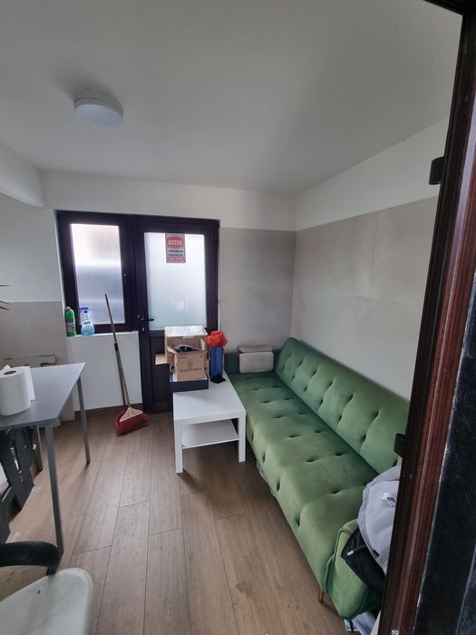 Inchiriez spațiu comercial 32 mp